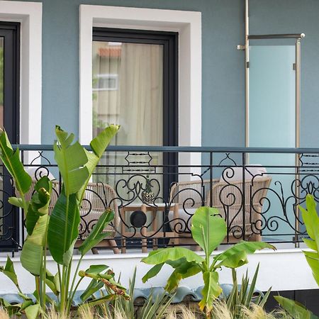 Pela Veranda Exquisite Suites 新马尔马拉斯 外观 照片