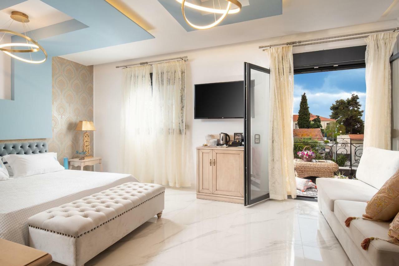 Pela Veranda Exquisite Suites 新马尔马拉斯 外观 照片