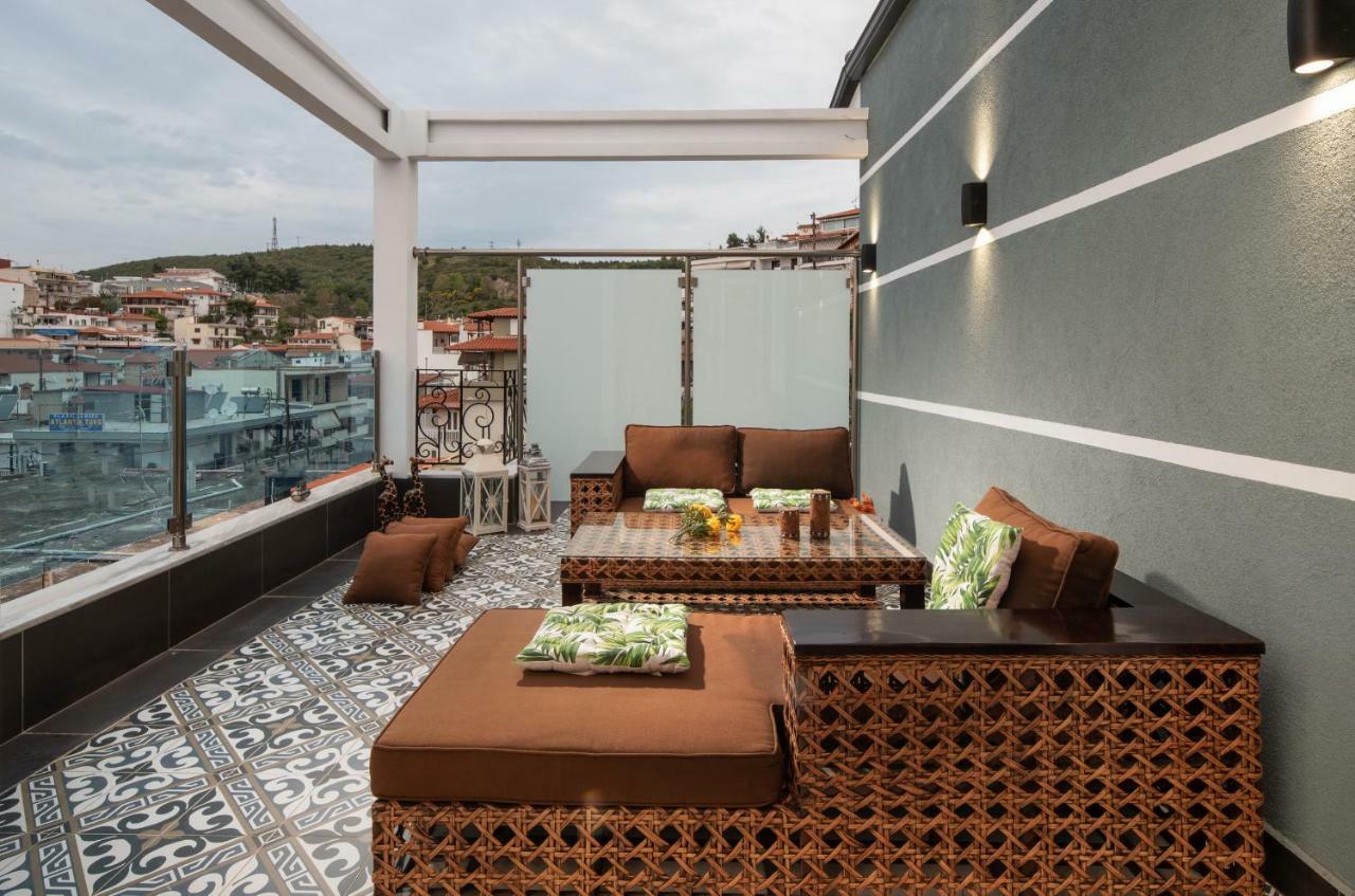 Pela Veranda Exquisite Suites 新马尔马拉斯 外观 照片
